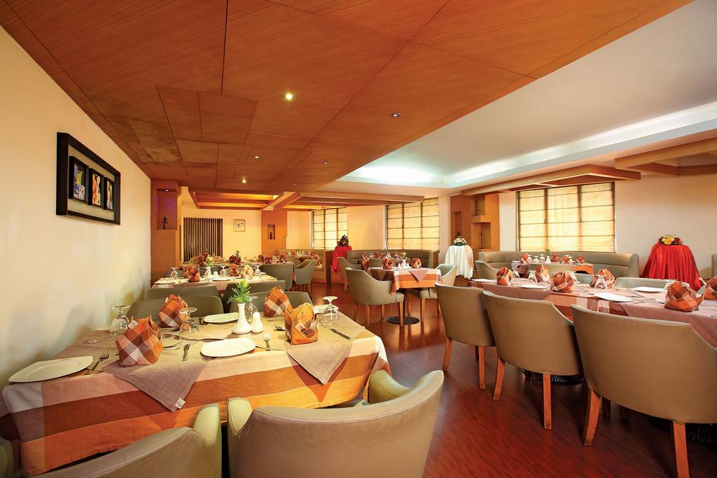 Hotel Park Residency, Kakkanad Kochi Extérieur photo